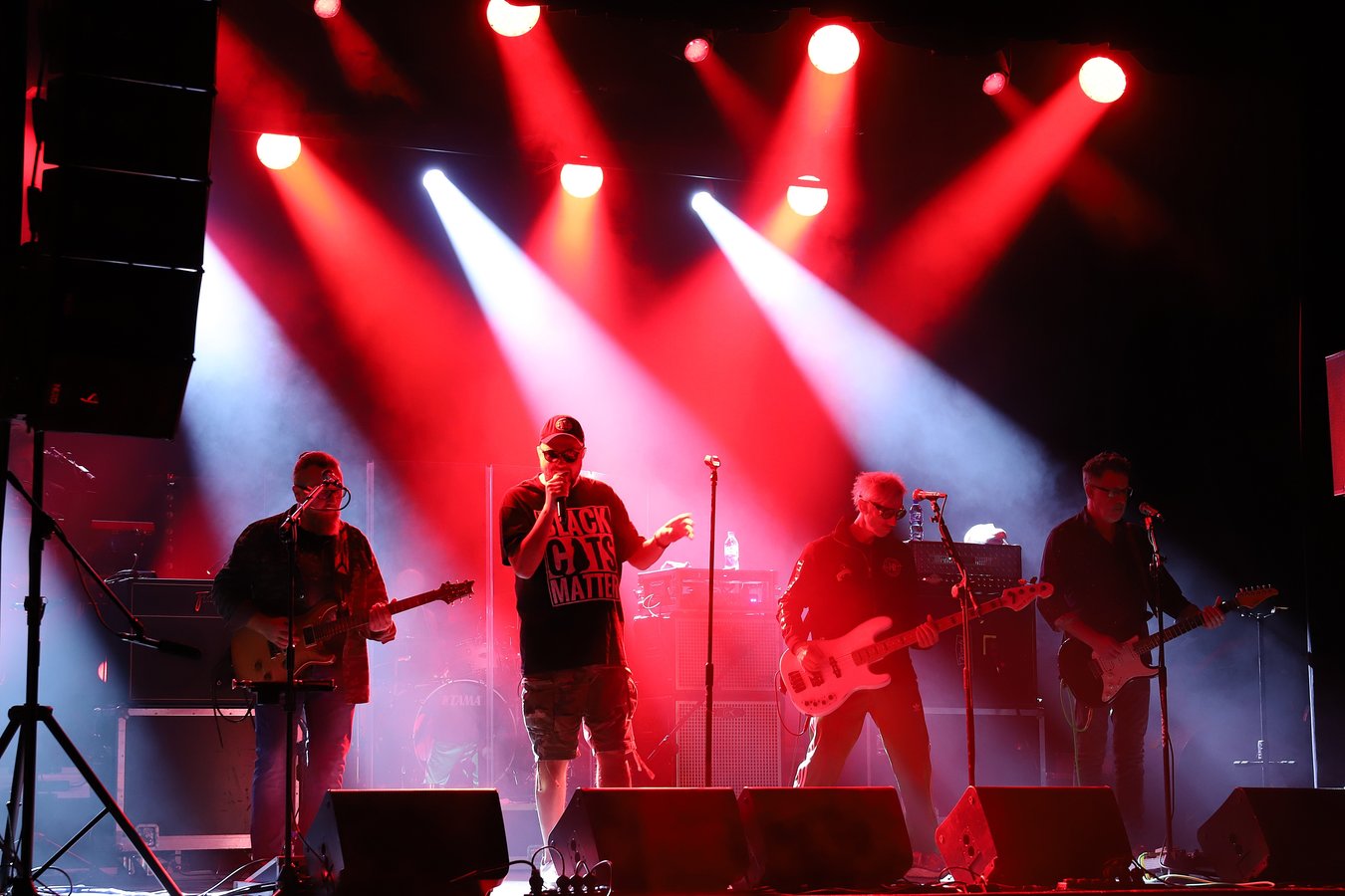 Strachy zagrały charytatywnie (GALERIA)