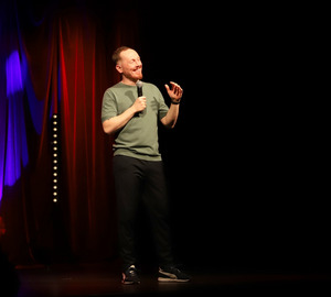 Fani stand-upu wypełnili MOK