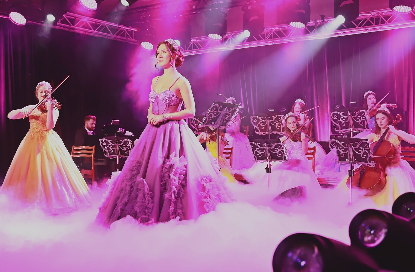 Orkiestra Księżniczek dwukrotnie zapęłniała salę MOK